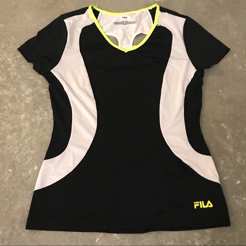 Fiila Tee